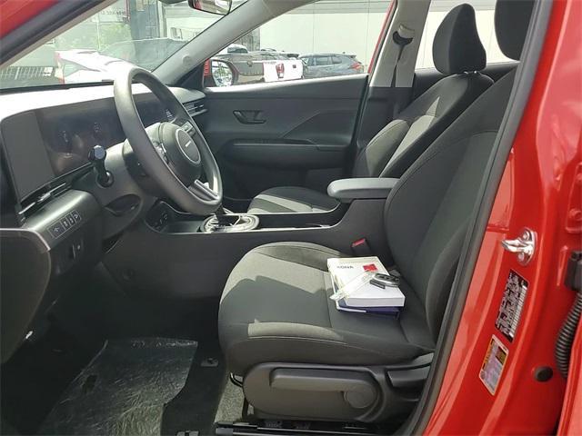 Photo of 2024 Soultronic Orange Pearl Hyundai KONA