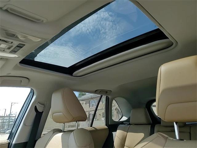 Photo of 2025 Midnight Black Metallic Toyota RAV4