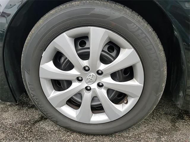 Photo of 2022 Black Sand Pearl Toyota Corolla