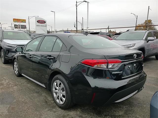 Photo of 2022 Black Sand Pearl Toyota Corolla