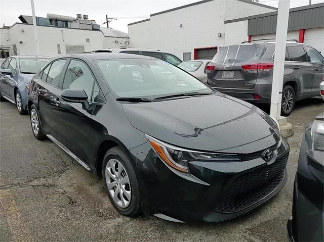 Photo of 2022 Black Sand Pearl Toyota Corolla