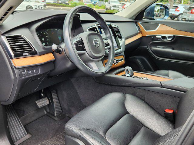 Photo of 2022 Denim Blue Metallic Volvo XC90 Recharge Plug-In Hybrid