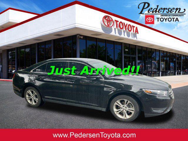 2015 Ford Taurus