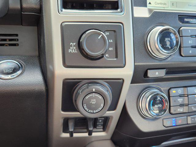 Photo of 2017 Oxford White Ford F-150