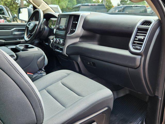 Photo of 2020 Diamond Black Crystal Pearlcoat RAM 1500