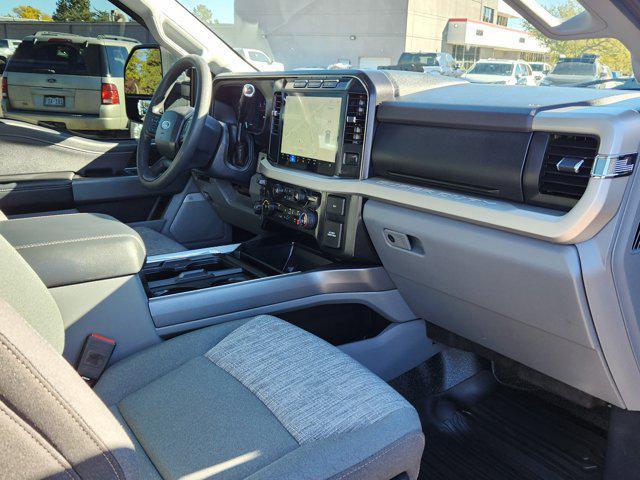Photo of 2023 Agate Black Metallic Ford F-350