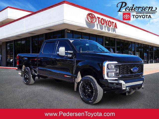 Photo of 2023 Agate Black Metallic Ford F-350