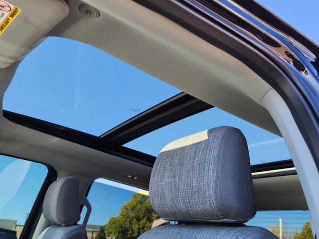 Photo of 2023 Agate Black Metallic Ford F-350