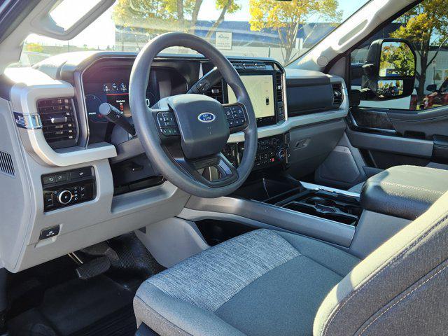 Photo of 2023 Agate Black Metallic Ford F-350