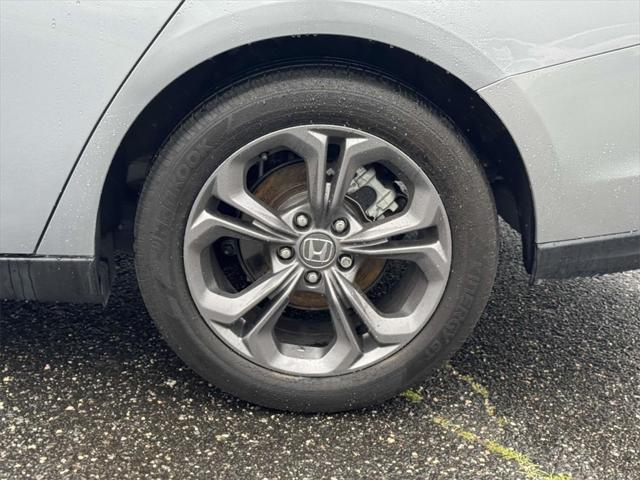 Photo of 2023 Lunar Silver Metallic Honda Accord