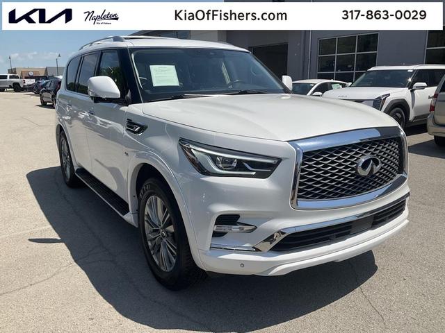 Photo of 2019 Moonstone White INFINITI QX80