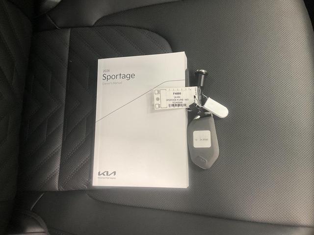 Photo of 2026 Wolf Gray Kia Sportage