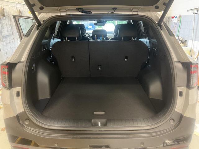 Photo of 2026 Wolf Gray Kia Sportage