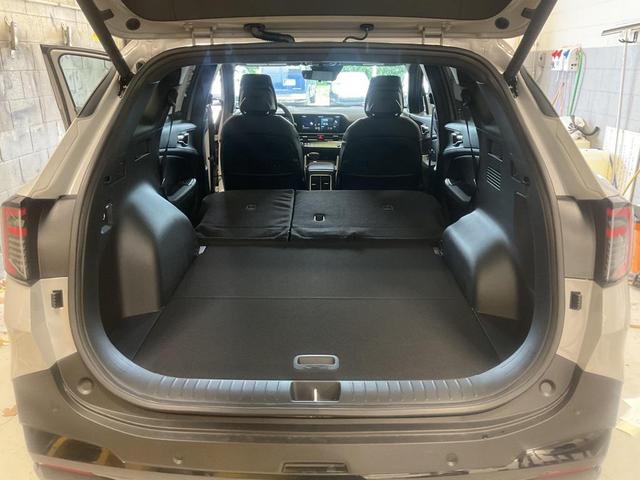 Photo of 2026 Wolf Gray Kia Sportage