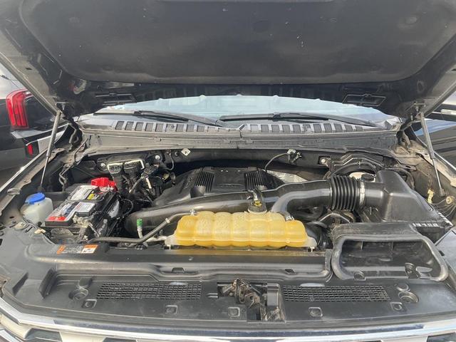 Photo of 2018 Shadow Black Ford Expedition