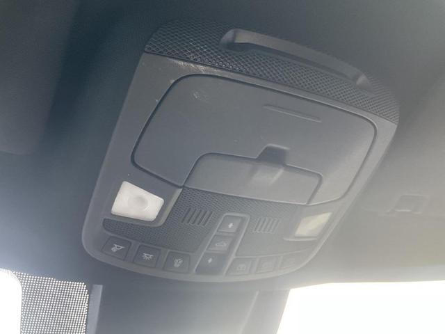Photo of 2018 Shadow Black Ford Expedition