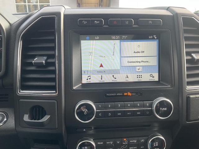 Photo of 2018 Shadow Black Ford Expedition