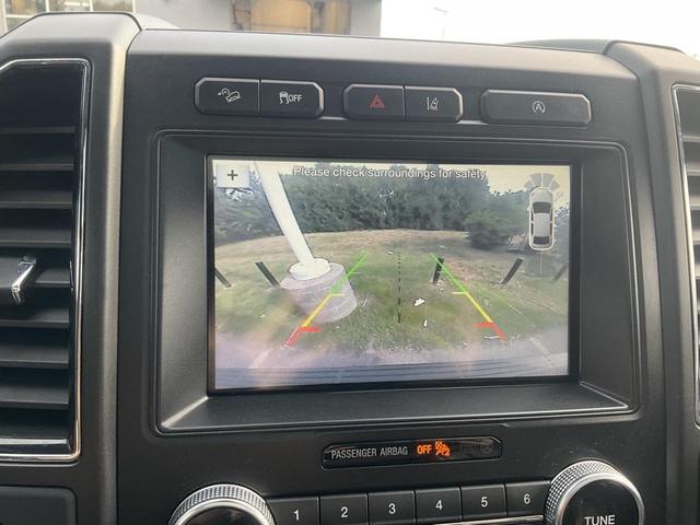 Photo of 2018 Shadow Black Ford Expedition