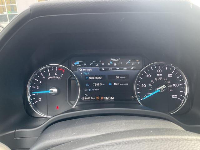 Photo of 2018 Shadow Black Ford Expedition