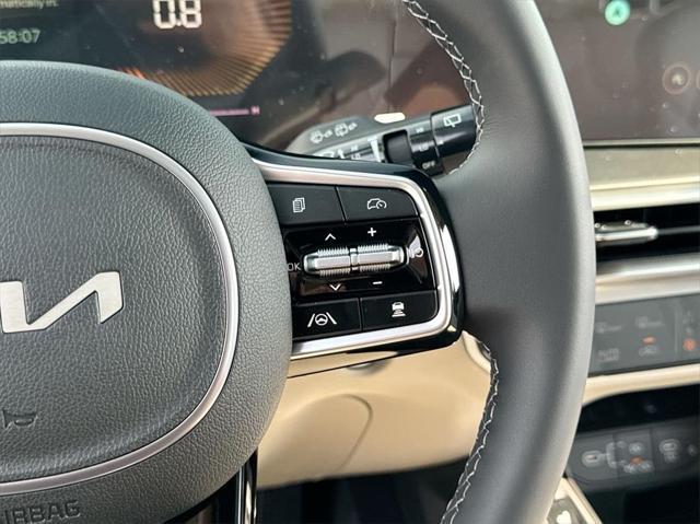 Photo of 2025 Wolf Gray Kia Sorento