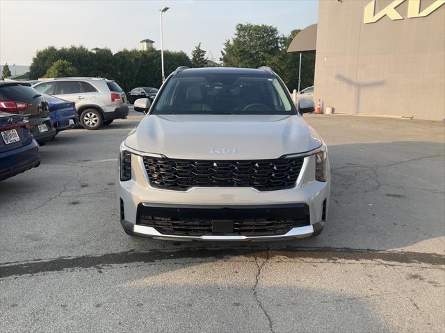 Photo of 2025 Wolf Gray Kia Sorento