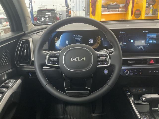 Photo of 2025 Wolf Gray Kia Sorento
