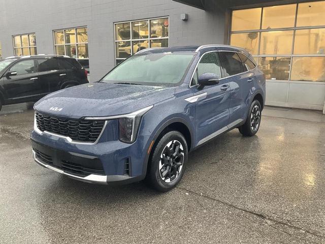Photo of 2025 Midnight Lake Blue Kia Sorento