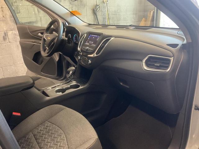 Photo of 2024 Sterling Gray Metallic Chevrolet Equinox