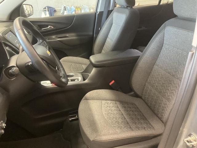 Photo of 2024 Sterling Gray Metallic Chevrolet Equinox