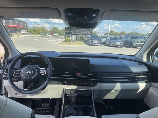 Photo of 2026 Ivory Silver Kia Carnival