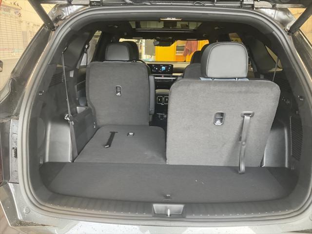 Photo of 2025 Interstellar Gray Kia Sorento Hybrid