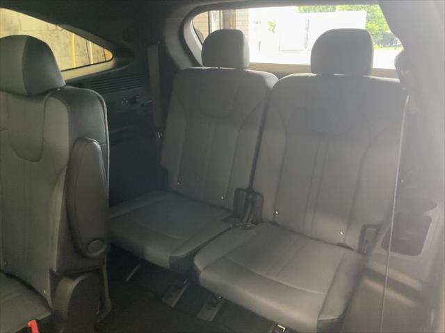 Photo of 2025 Interstellar Gray Kia Sorento Hybrid