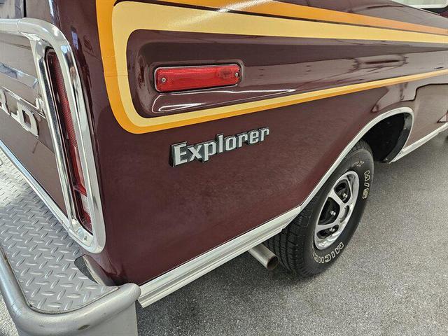 Photo of 1978 Burgundy Ford F-150