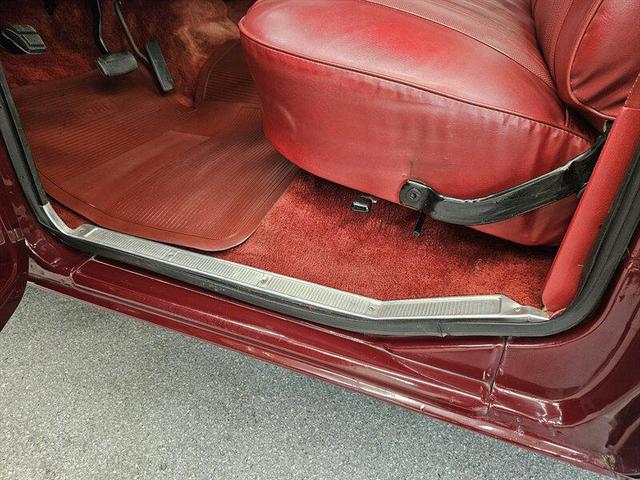 Photo of 1978 Burgundy Ford F-150