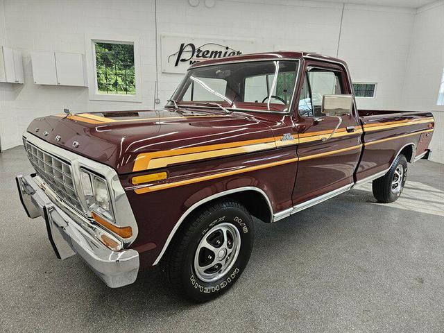 Photo of 1978 Burgundy Ford F-150