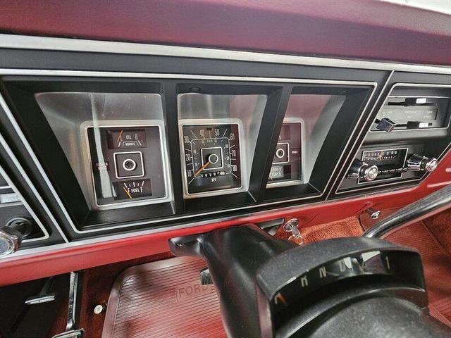 Photo of 1978 Burgundy Ford F-150