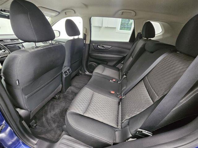 Photo of 2020 Caspian Blue Metallic Nissan Rogue