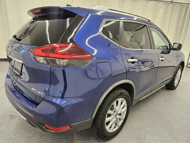 Photo of 2020 Caspian Blue Metallic Nissan Rogue