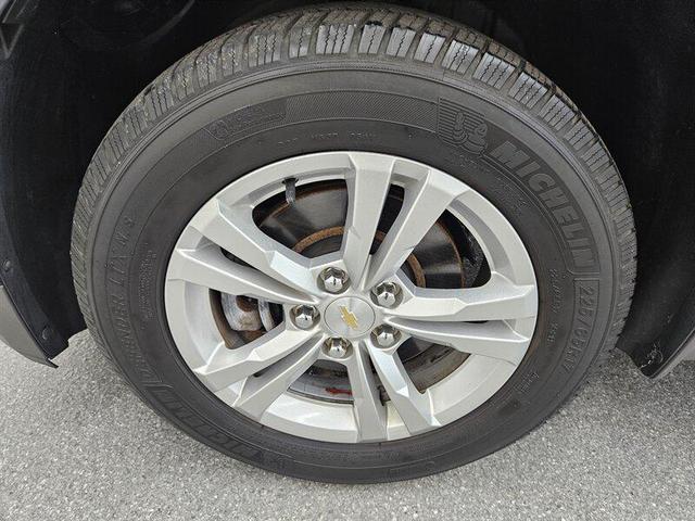 Photo of 2014 Black Chevrolet Equinox
