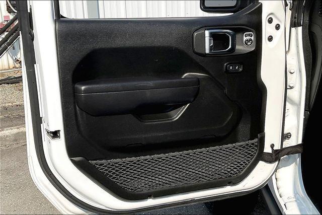 Photo of 2024 Bright White Clearcoat Jeep Wrangler 4xe