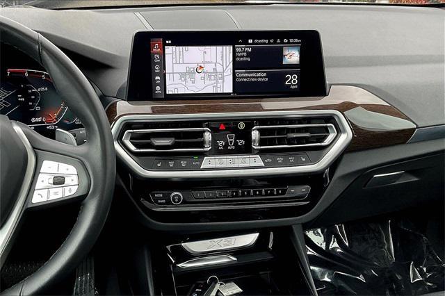 Photo of 2023 Jet Black BMW X3