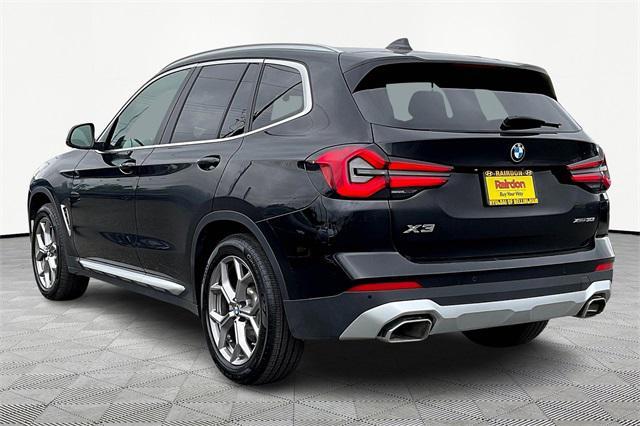 Photo of 2023 Jet Black BMW X3