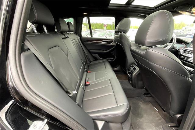 Photo of 2023 Jet Black BMW X3
