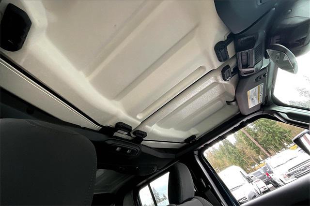 Photo of 2025 Fathom Blue Pearlcoat Jeep Gladiator