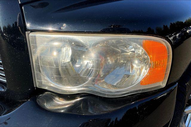 Photo of 2004 Black Clearcoat Dodge Ram 1500