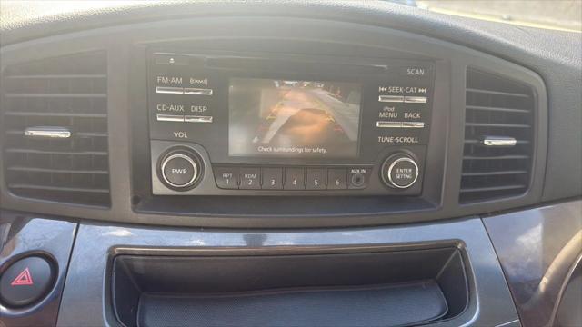 Photo of 2014 Black Nissan Quest