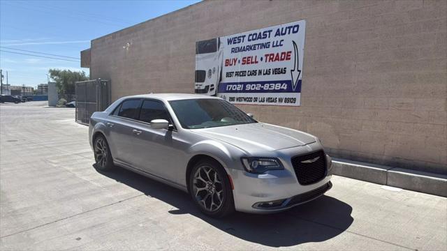 2017 Chrysler 300