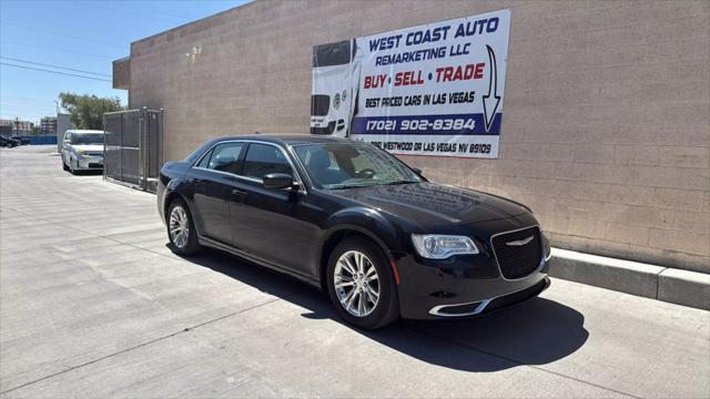 2017 Chrysler 300