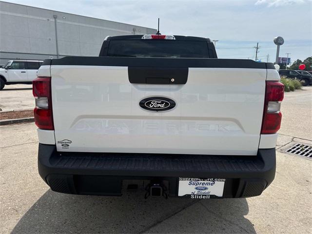 Photo of 2025 OXFORD WHITE Ford Maverick
