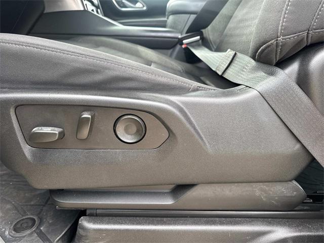 Photo of 2023 Summit White Chevrolet Tahoe